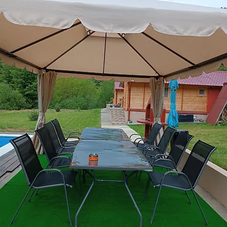 Villa Milica 1 Mezdrejska 87 *